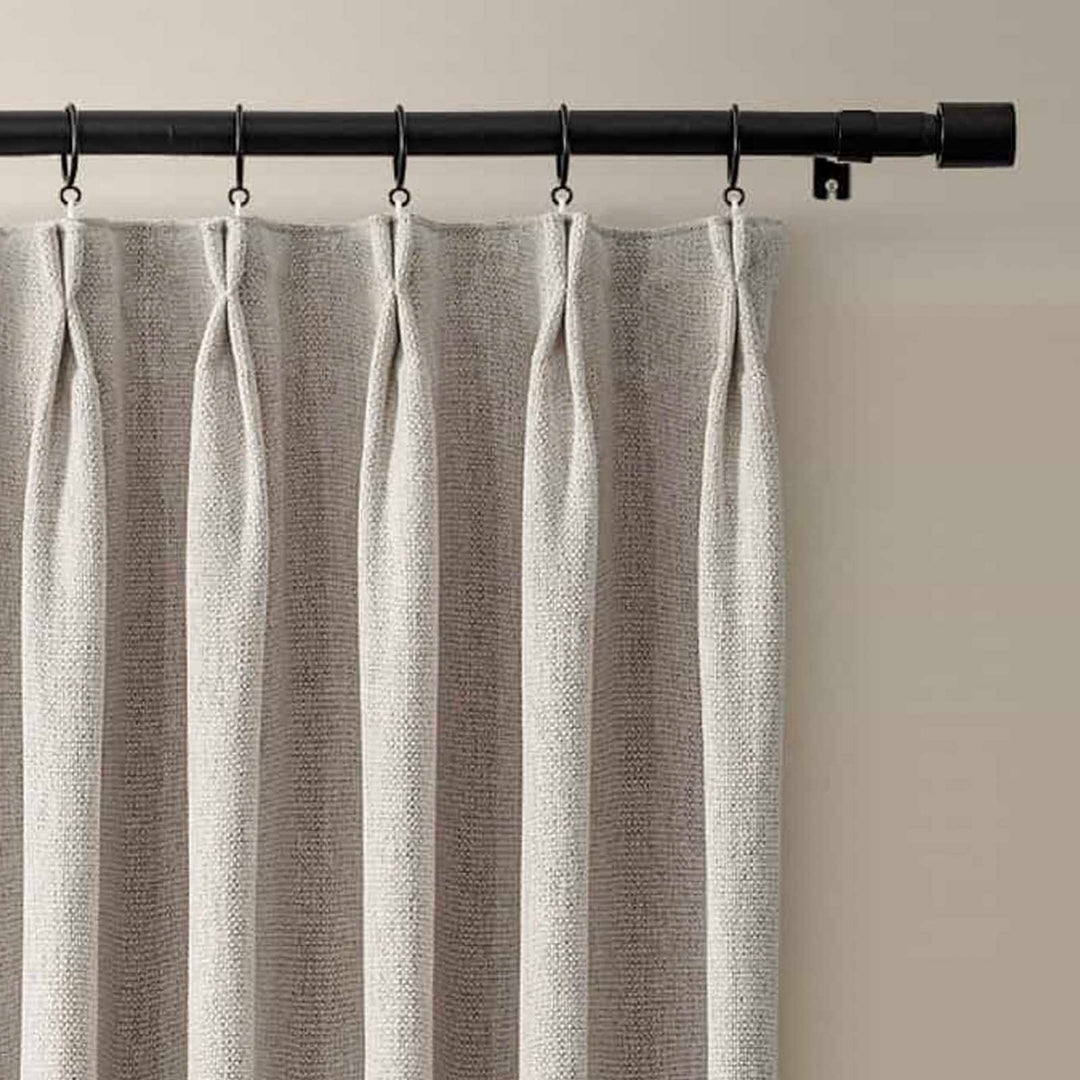 curtain-heading-pinch-pleat.jpg