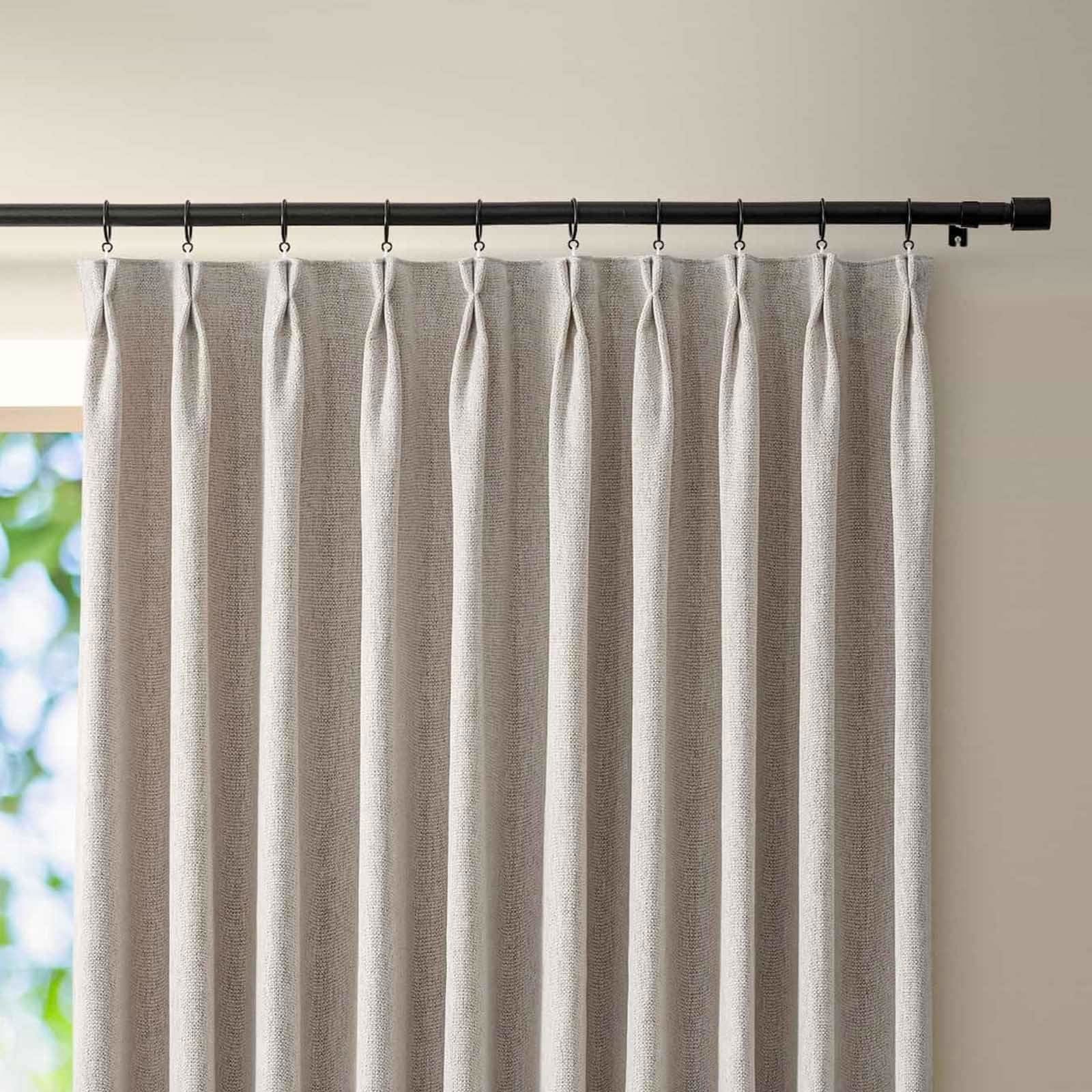 EAZU Adjustable Curtain Rod & Wall Bracket - Window Hardware